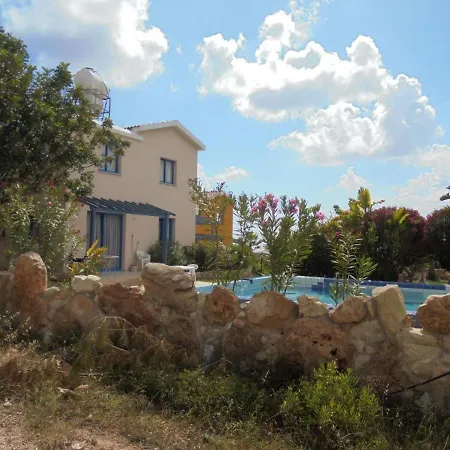 Villa Queen Eyridiki Luxury 1