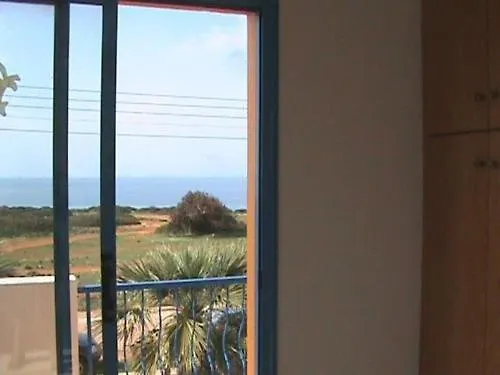 Queen Eyridiki Luxury 1 Vila Paphos