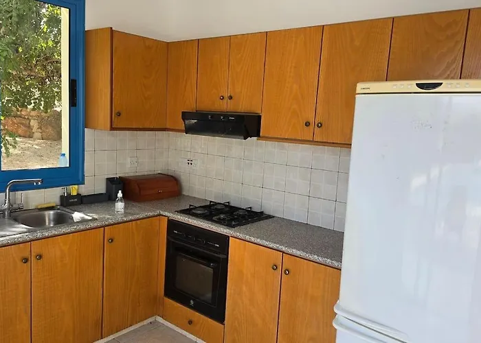 Queen Eyridiki Luxury 1 *