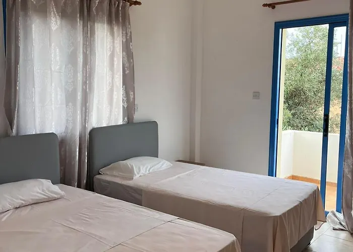 Queen Eyridiki Luxury 1