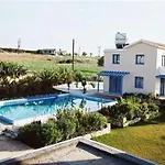 Queen Eyridiki Luxury 1 Villa