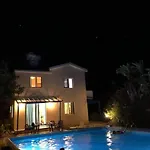 Queen Eyridiki Luxury 1 Villa Paphos