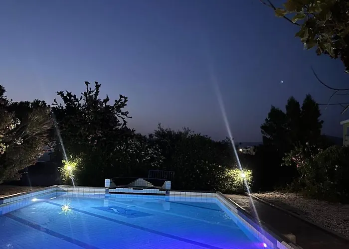 Villa Queen Eyridiki Luxury 1